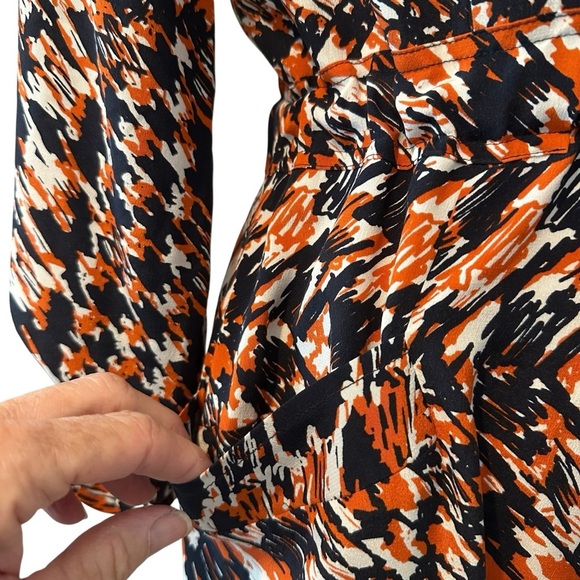 Tyler Boe Elegant Silk Navy Blue and Orange Patterned Long Sleeve Dress - Picture 7 of 16
